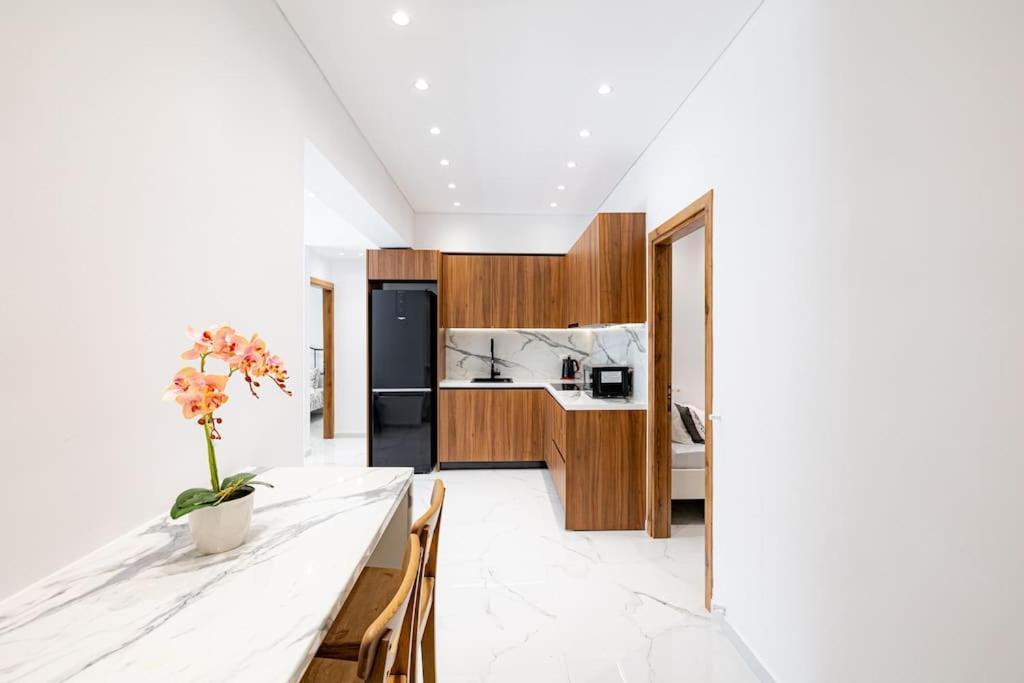 אתונה Spacious And Modern Flat At Koukaki, Near Acropolis מראה חיצוני תמונה