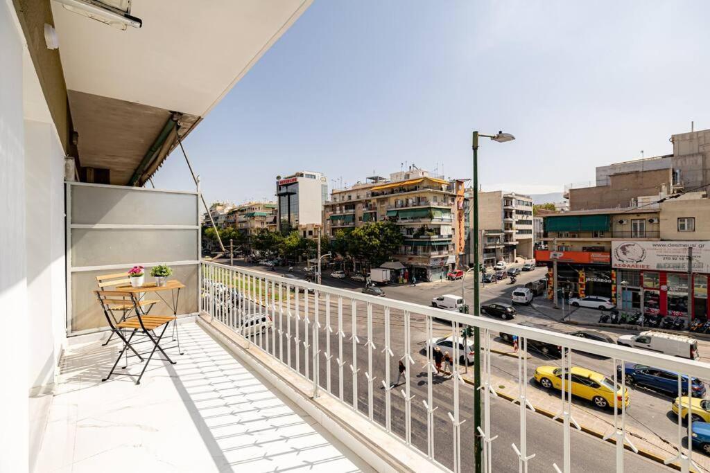 אתונה Spacious And Modern Flat At Koukaki, Near Acropolis מראה חיצוני תמונה